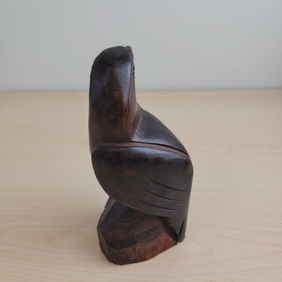 Mahogany Hawk Statue - Picture 5 of 11